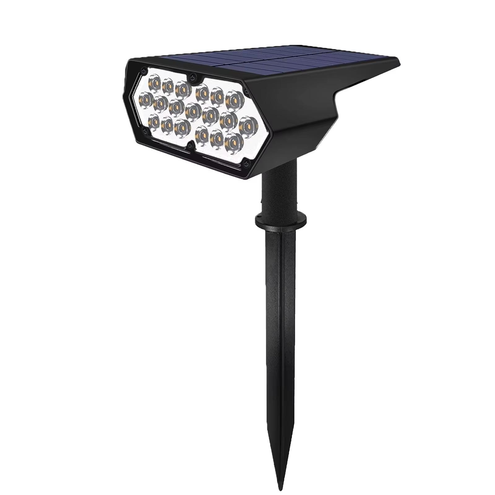 Solar garden spotlight